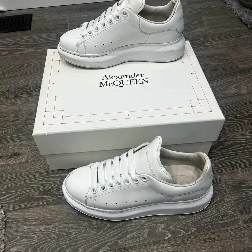 Alexander McQueen‎ sneakers